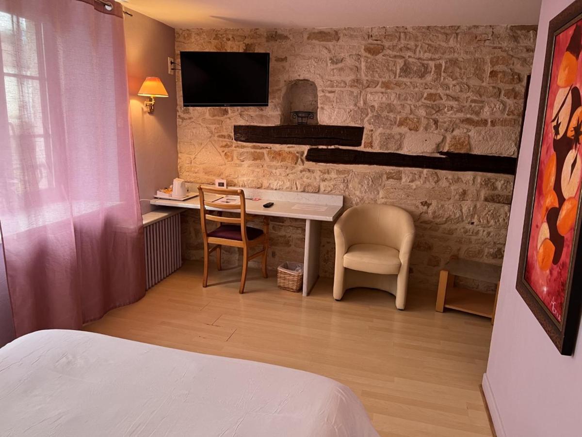 Hostellerie Au Rendez-Vous Des Amis Chaumont (Haute-Marne) Exterior foto